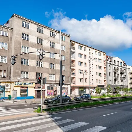 Ciemnozielony 3city W Gdyni Niedaleko Plazy By Renters Appartamento *