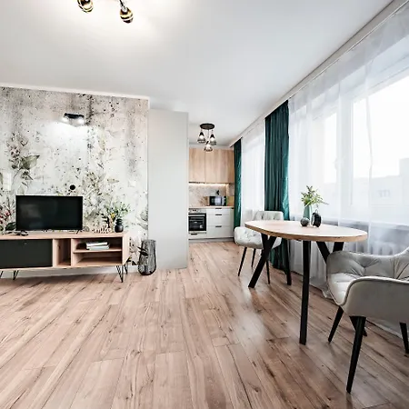 Ciemnozielony 3city W Gdyni Niedaleko Plazy By Renters *
