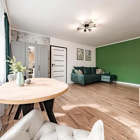 Appartamento Ciemnozielony 3city W Gdyni Niedaleko Plazy By Renters *